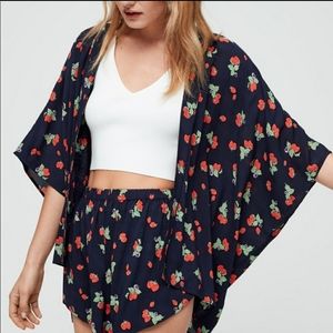 Aritzia cosima Sunday's  best kimono